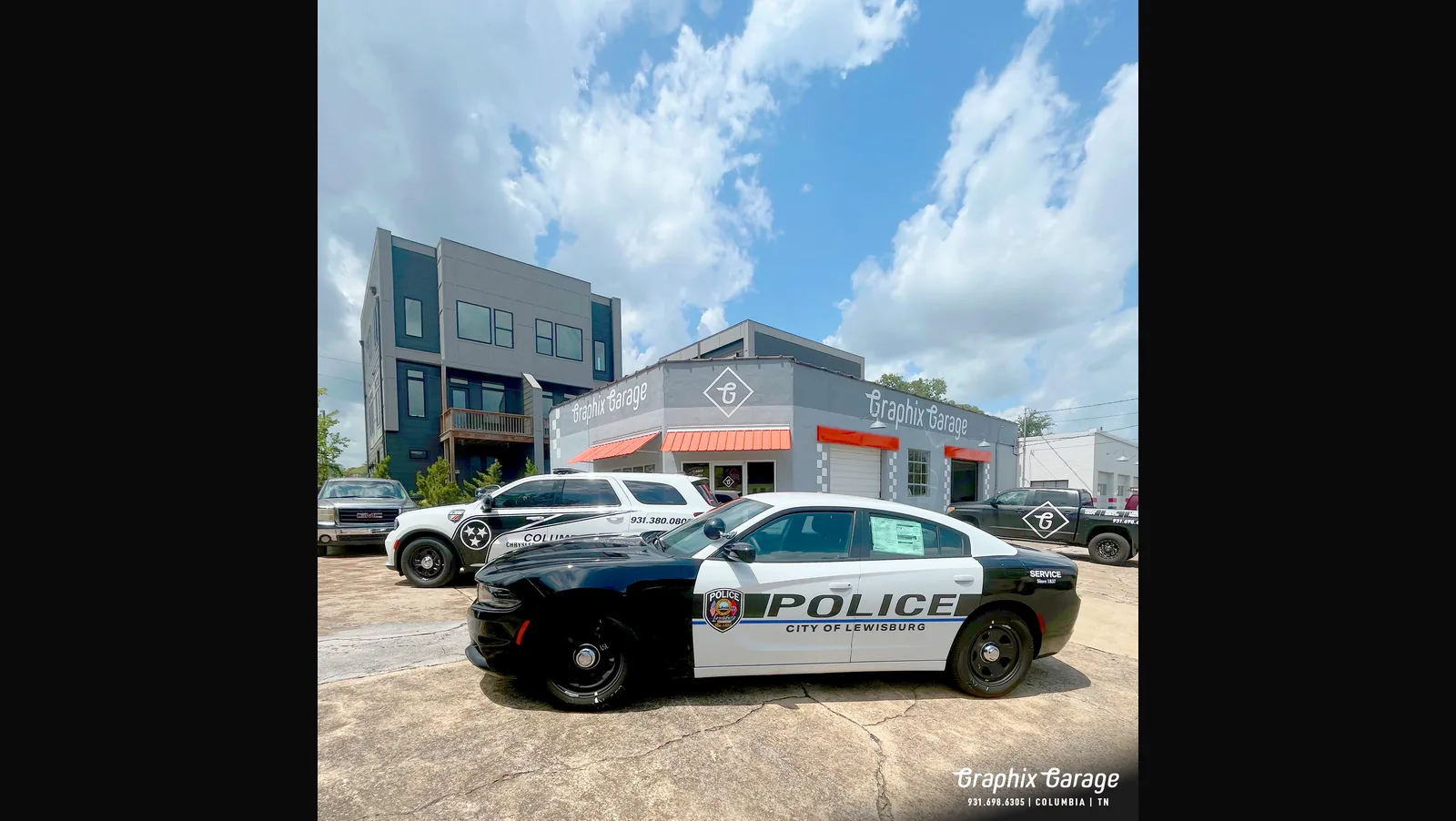 Lewisburg Police — Charger